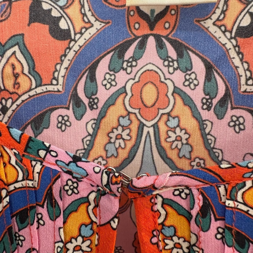 Shoshanna Paisley Floral Peasant Top Size Medium - Picture 10 of 15